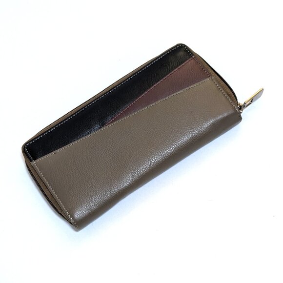 Karla Hanson RFID Blocking Wanda Leather Blocked Black Tan Taupe Wallet Clutch - Picture 2 of 4